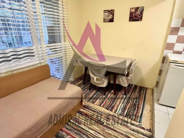 Дава се под наем Двустаен апартамент в Варна, ВИНС - 42 кв.м за 357 € - Снимка #1