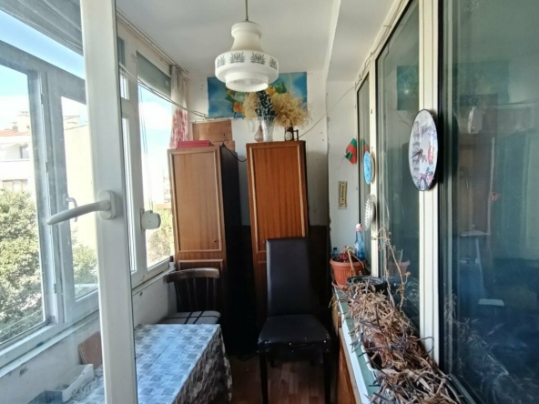 Едностаен апартамент в Бургас, Възраждане - 42 кв.м за 2093 €/кв.м - Снимка #1