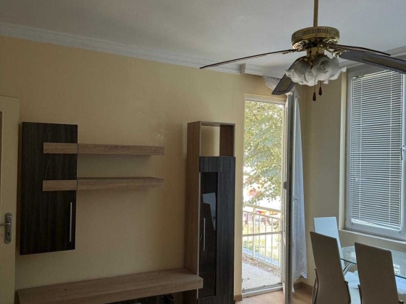 Дава се под наем Двустаен апартамент в Белово - 65 кв.м за 280.5 € - Снимка #1