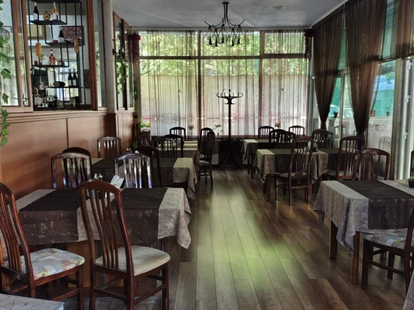 Дава се под наем Заведение в Стара Загора, Център - 140 кв.м за 1122 € - Снимка #1