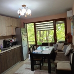 Дава се под наем Тристаен апартамент в Бургас, Лазур - 65 кв.м за 714 € - Снимка #1