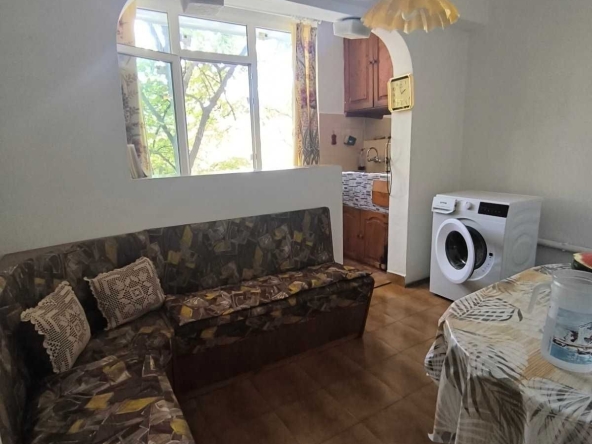 Дава се под наем Двустаен апартамент в Бургас, Зорница - 55 кв.м за 357 € - Снимка #1