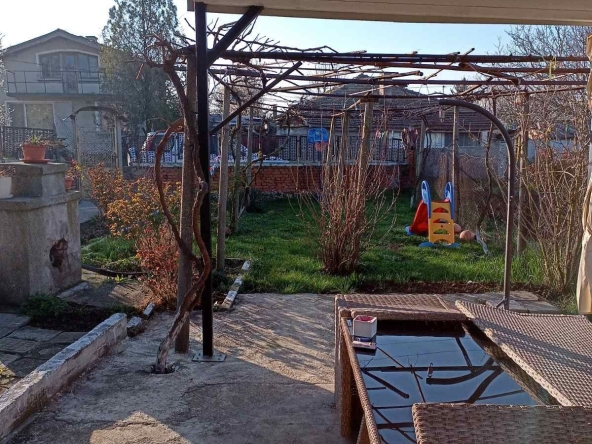 Къща в Бургас, Братя Миладинови - 130 кв.м за 616 €/кв.м - Снимка #1