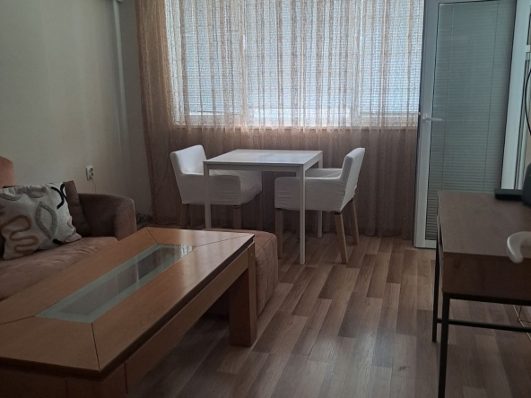 Дава се под наем Двустаен апартамент в Силистра, Митница - 45 кв.м за 178.5 € - Снимка #1