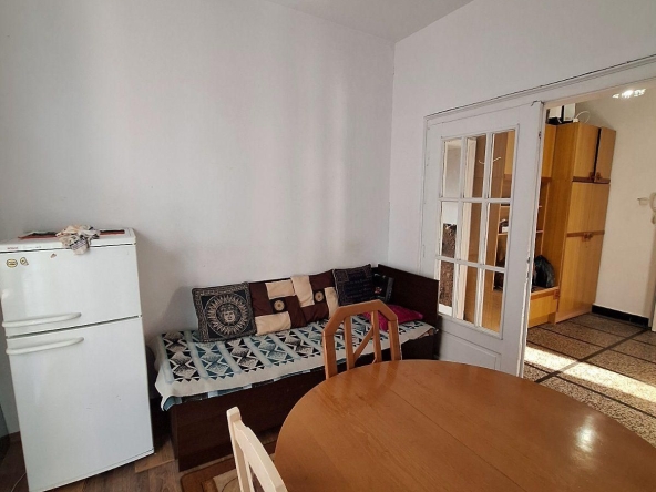 Дава се под наем Тристаен апартамент в Пловдив, Център - 107 кв.м за 433.5 € - Снимка #1