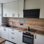 Тристаен апартамент в Шумен, Пазара - 97 кв.м за 1959 €/кв.м - Снимка #1