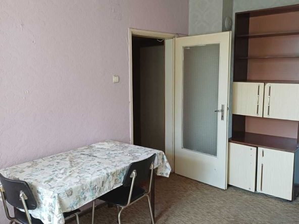 Дава се под наем Едностаен апартамент в Плевен, Мара Денчева - 35 кв.м за 153 € - Снимка #1