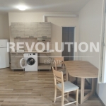 Дава се под наем Едностаен апартамент в Пловдив, Остромила - 65 кв.м за 317 € - Снимка #1