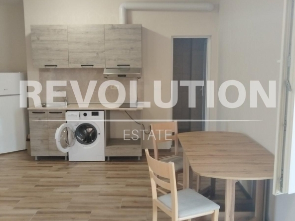 Дава се под наем Едностаен апартамент в Пловдив, Остромила - 65 кв.м за 317 € - Снимка #1