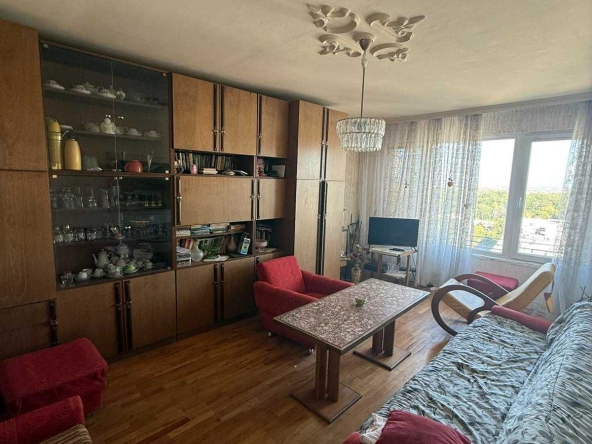 Тристаен апартамент в Пловдив, Христо Смирненски - 82 кв.м за 2257 €/кв.м - Снимка #1