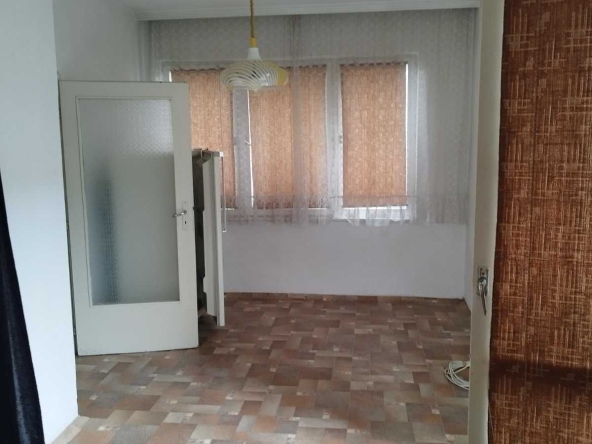 Двустаен апартамент в Стара Загора, Център - 58 кв.м за 1052 €/кв.м - Снимка #1
