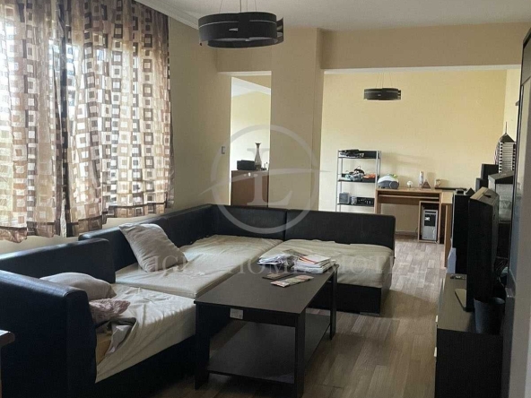 Четиристаен апартамент в Пловдив, Център - 114 кв.м за 1969 €/кв.м - Снимка #1