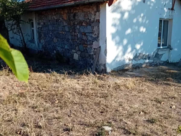 Къща в Хасково, Младежки хълм - 50 кв.м за 913 €/кв.м - Снимка #1