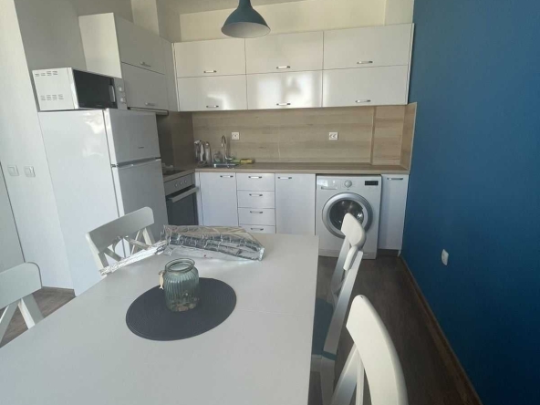 Дава се под наем Едностаен апартамент в Пловдив, Каменица 1 - 48 кв.м за 240 € - Снимка #1