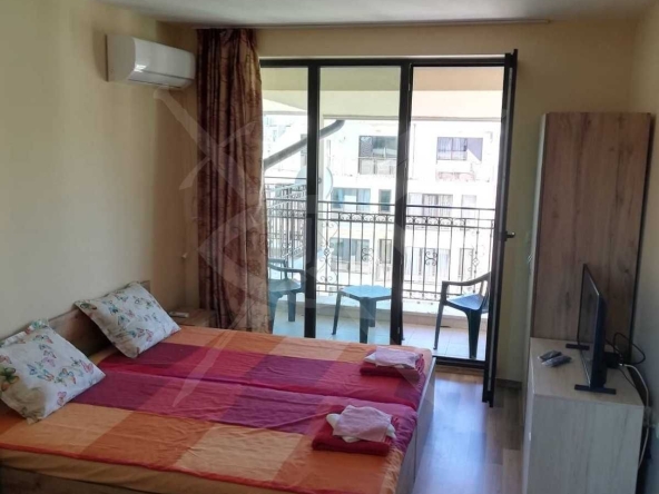 Двустаен апартамент в к.к. Слънчев бряг - 60 кв.м за 884 €/кв.м - Снимка #1