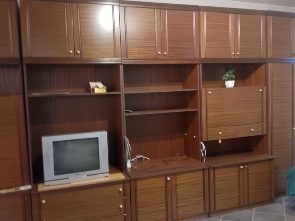 Тристаен апартамент в Плевен, Идеален център - 95 кв.м за 1022 €/кв.м - Снимка #1