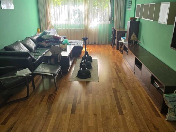 Тристаен апартамент в София, Гео Милев - 100 кв.м за 3798 €/кв.м - Снимка #1