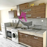 Дава се под наем Двустаен апартамент в Варна, Център - 64 кв.м за 562 € - Снимка #1