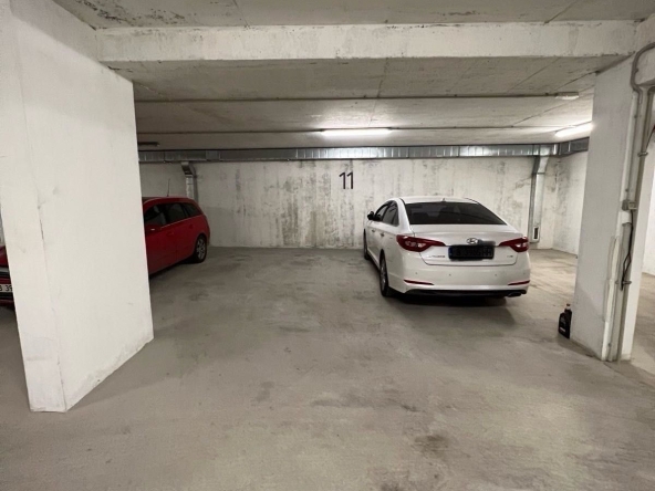 Дава се под наем Гараж / Паркомясто в Варна, Бриз - 15 кв.м за 76.5 € - Снимка #1