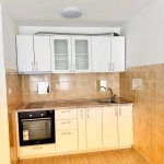 Дава се под наем Тристаен апартамент в Асеновград - 90 кв.м за 331.5 € - Снимка #1