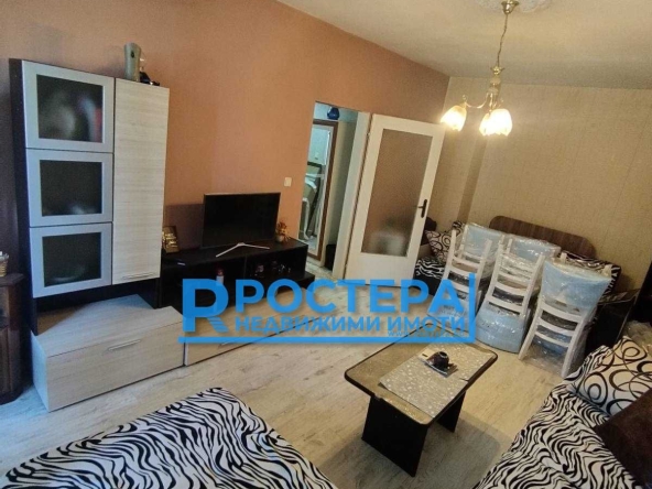 Двустаен апартамент в Търговище, Запад 2 - 70 кв.м за 1143 €/кв.м - Снимка #1