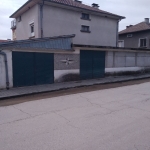 Къща в Казанлък - 200000 кв.м за 1 €/кв.м - Снимка #1