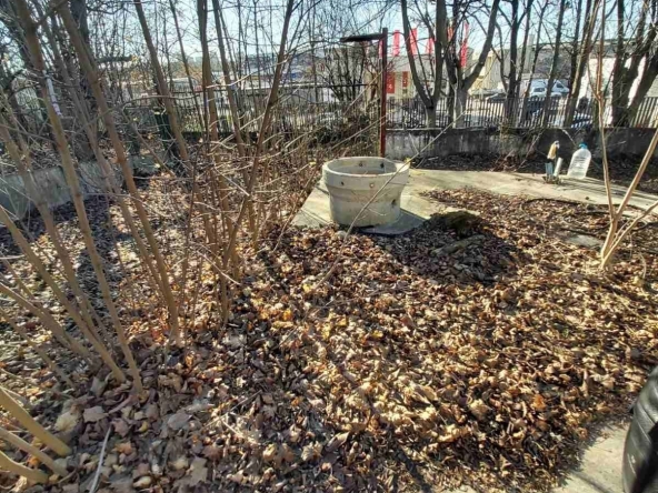 Парцел в Плевен, Индустриална зона - 964 кв.м за 63 €/кв.м - Снимка #1