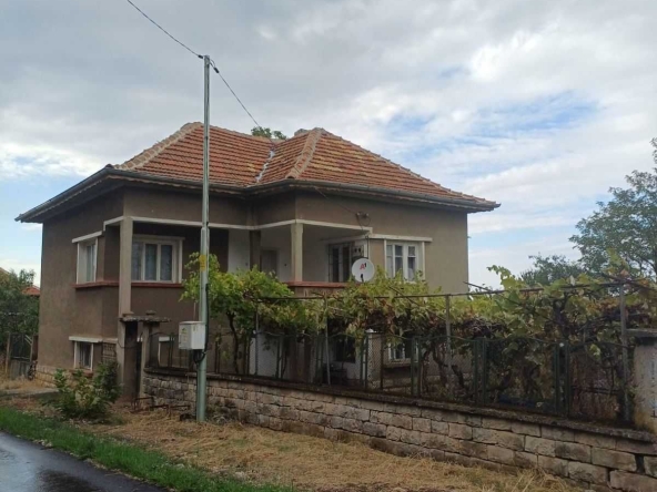 Къща в Враца, Река Лева - 100 кв.м за 612 €/кв.м - Снимка #1