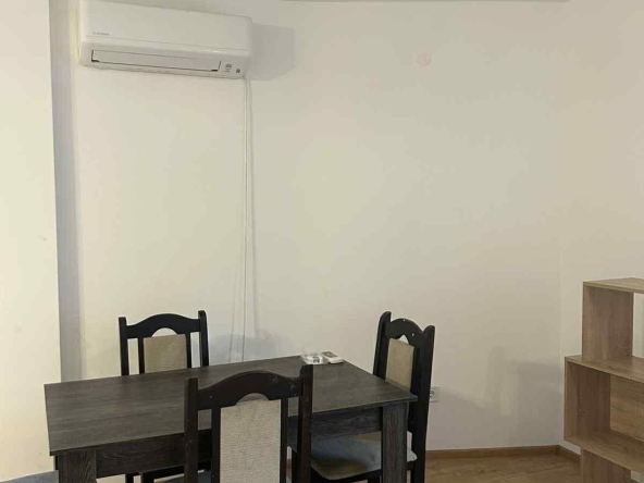 Дава се под наем Тристаен апартамент в София, Белите брези - 112 кв.м за 639 € - Снимка #1