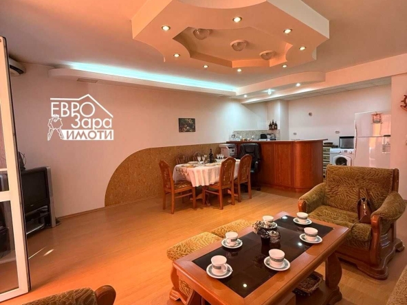 Тристаен апартамент в Стара Загора, Център - 141 кв.м за 1596 €/кв.м - Снимка #1