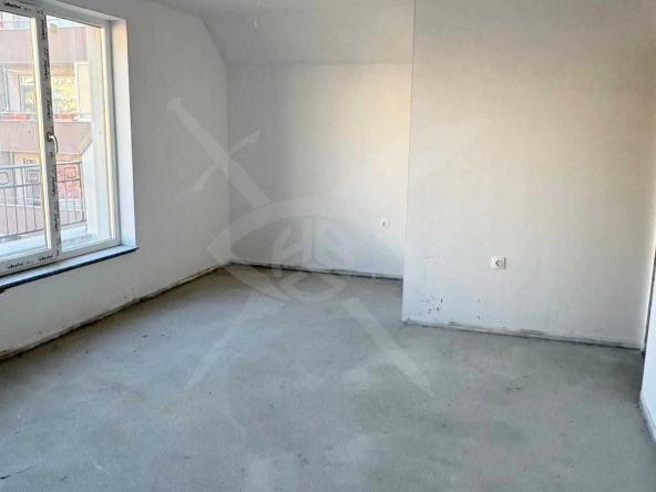 Тристаен апартамент в Пловдив, Кючук Париж - 94 кв.м за 1298 €/кв.м - Снимка #1