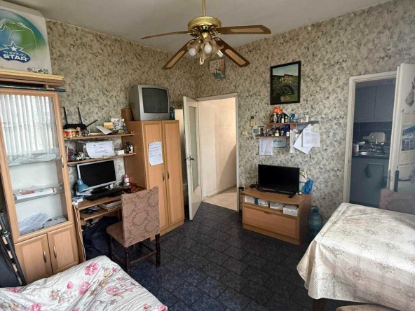 Едностаен апартамент в Пловдив, Тракия - 37 кв.м за 1892 €/кв.м - Снимка #1