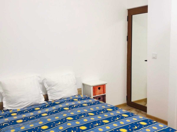 Дава се под наем Едностаен апартамент в София, Център - 50 кв.м за 425 € - Снимка #1