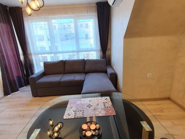 Дава се под наем Тристаен апартамент в Пловдив, Каменица 2 - 90 кв.м за 216.75 € - Снимка #1