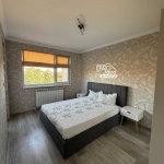 Дава се под наем Тристаен апартамент в Стара Загора, Център - 85 кв.м за 459 € - Снимка #1