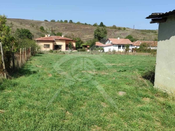 Парцел в с. Момина църква, Област Бургас - 960 кв.м за 19 €/кв.м - Снимка #1