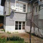 Дава се под наем Къща в с. Братя Даскалови, Област Стара Загора - 120 кв.м за 51 € - Снимка #1