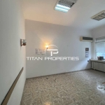 Дава се под наем Офис в Бургас, Възраждане - 20 кв.м за 122.4 € - Снимка #1