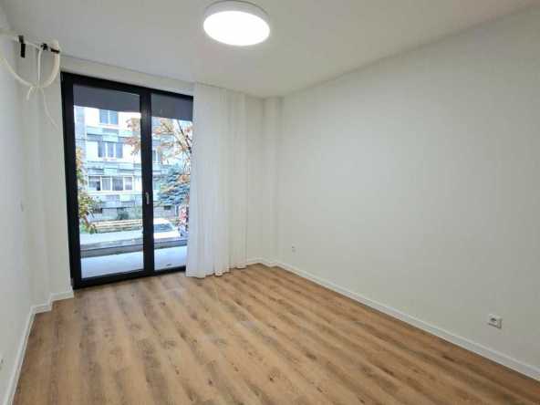 Тристаен апартамент в Стара Загора, Казански - 77 кв.м за 1910 €/кв.м - Снимка #1