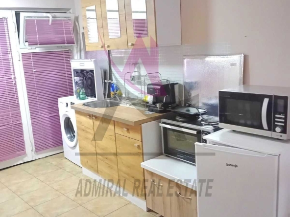 Дава се под наем Мезонет в Варна, Гръцка махала - 58 кв.м за 307 € - Снимка #1