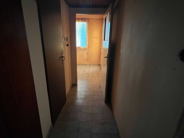 Тристаен апартамент в София, Модерно предградие - 84 кв.м за 2024 €/кв.м - Снимка #1
