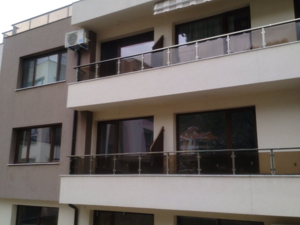 Тристаен апартамент в Асеновград - 110 кв.м за 1113 €/кв.м - Снимка #1