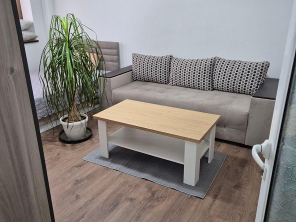 Дава се под наем Едностаен апартамент в Варна, Владислав Варненчик - 54 кв.м за 358 € - Снимка #1