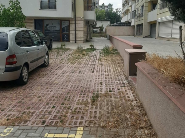 Дава се под наем Гараж / Паркомясто в Варна, Победа - 15 кв.м за 90 € - Снимка #1