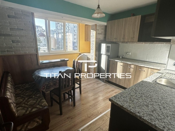 Дава се под наем Тристаен апартамент в Бургас, Изгрев - 80 кв.м за 459 € - Снимка #1