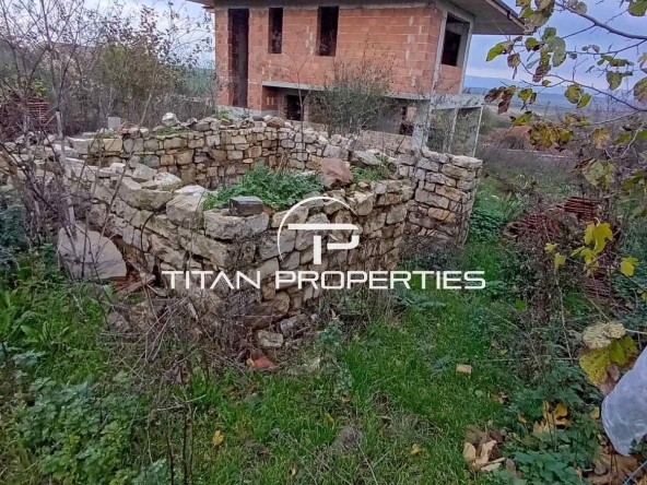 Къща в с. Болярци, Област Пловдив - 231 кв.м за 715 €/кв.м - Снимка #1