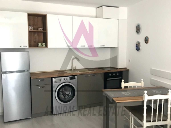 Дава се под наем Двустаен апартамент в Варна, Цветен квартал - 70 кв.м за 460 € - Снимка #1