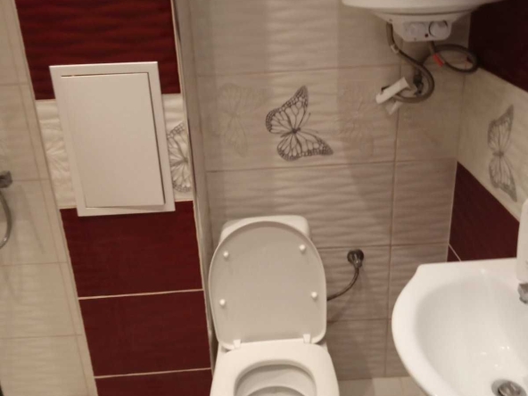 Двустаен апартамент в Пловдив, Кючук Париж - 50 кв.м за 1640 €/кв.м - Снимка #1