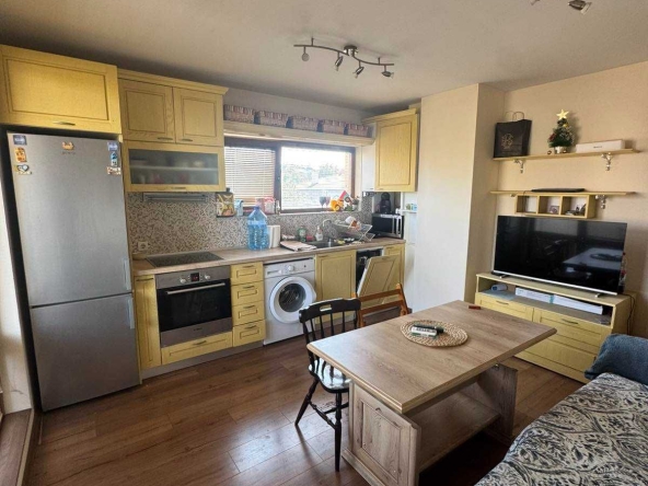 Дава се под наем Тристаен апартамент в София, Дружба 1 - 100 кв.м за 430 € - Снимка #1