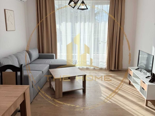 Дава се под наем Двустаен апартамент в Варна, Цветен квартал - 65 кв.м за 475 € - Снимка #1